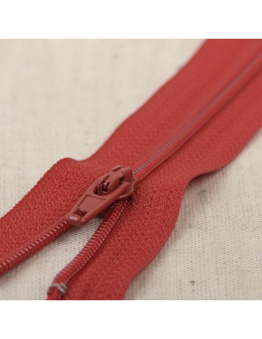 Fermeture fine polyester 40 cm rouge