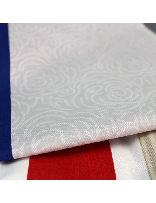 Coupon 100 % polyester imprimé géométrique 300 x 240 cm