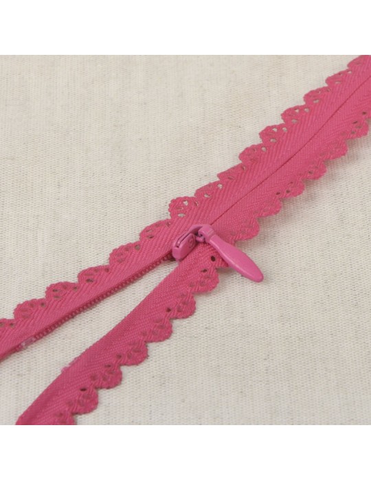 Fermeture dentelle 22 cm fuchsia