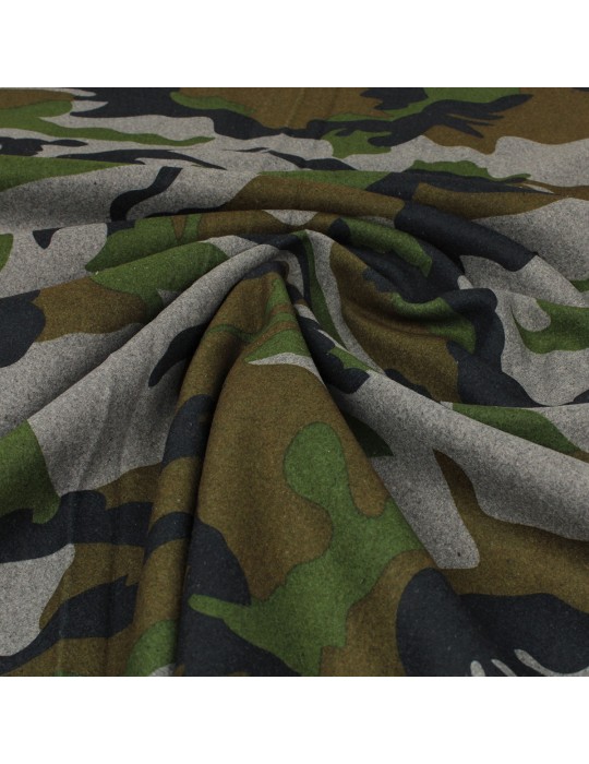 Coupon lainage camouflage gris/vert 150 x 145 cm